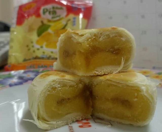 Bánh pía chay đậu xanh sầu riêng Tân Huê Viên 400g