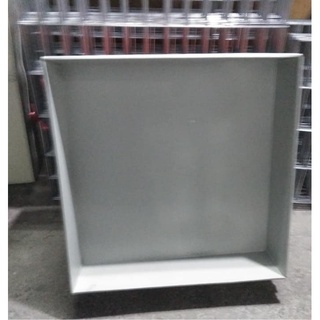 Khay tôn 80 x 80 x 12 cho lồng gà chọi