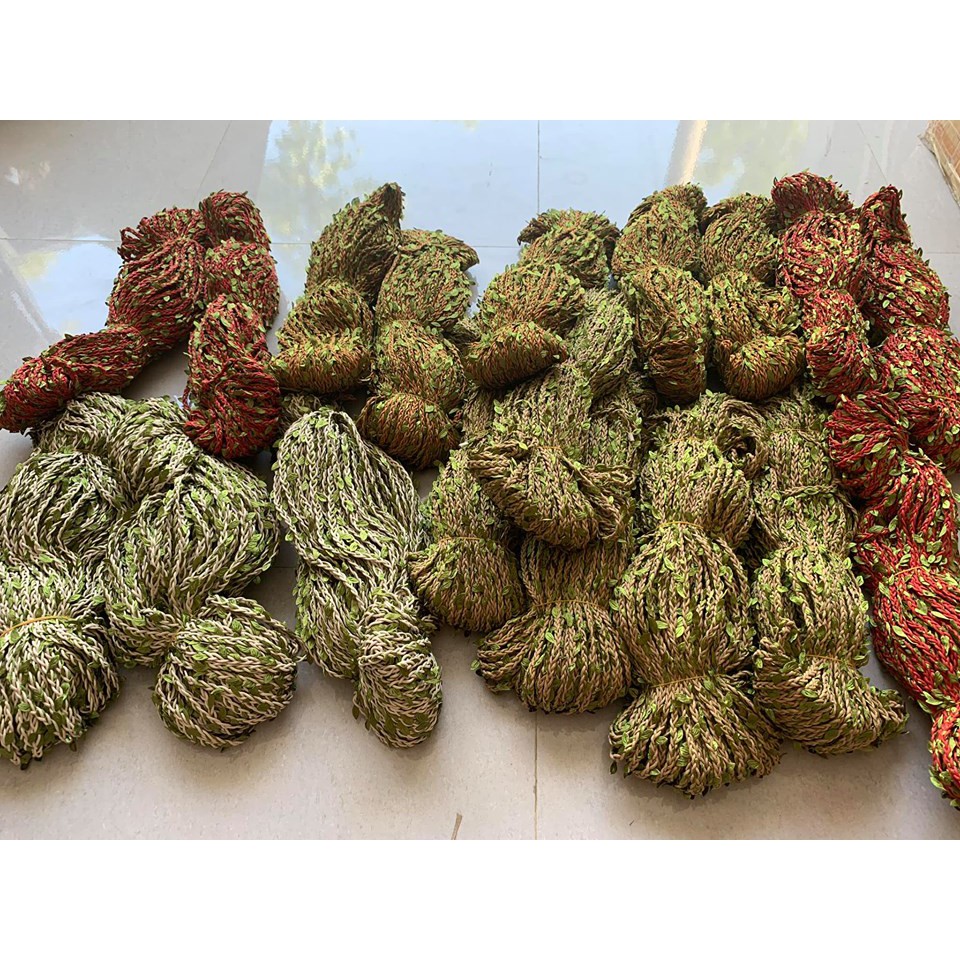 Dây da lá trang trí