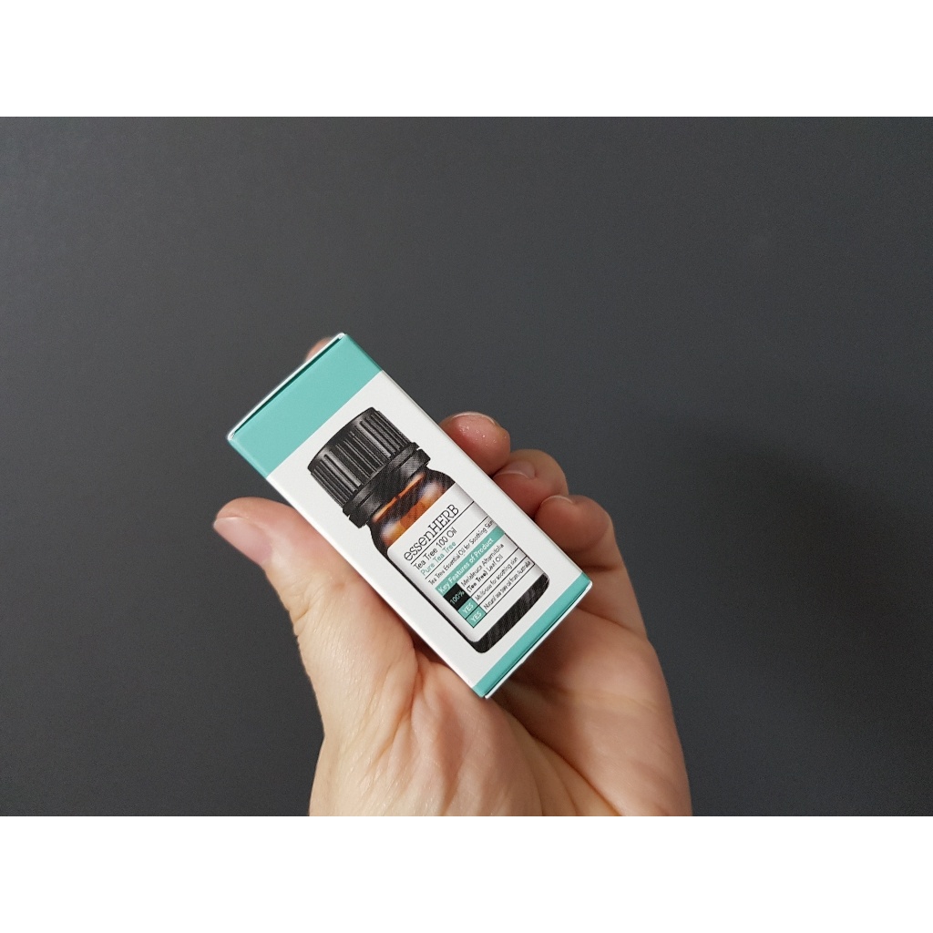 Tinh dầu tràm trà nguyên chất cao cấp trị mụn, dịu da, xông phòng khử mùi Essenherb Tea Tree 100 Oil 10ml Hàn Quốc | BigBuy360 - bigbuy360.vn