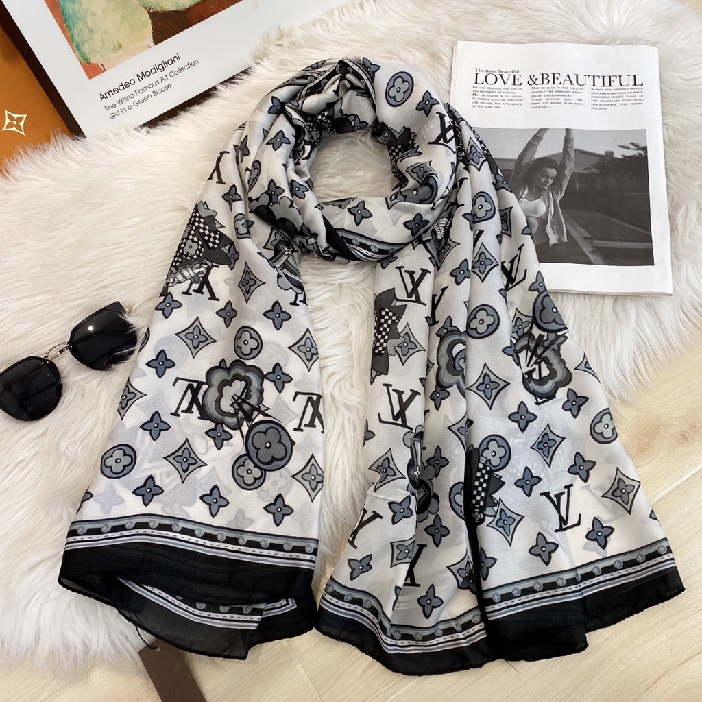 Khăn lụa choàng cổ dáng dài chống nắng phong cách Hijabs thời trang bãi biển cho nữ