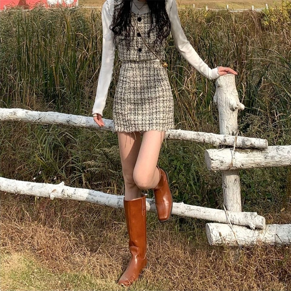 Set chân váy chữ A và áo khoác tweed phong cách quyến rũ thời trang cho nữ (có bán lẻ)