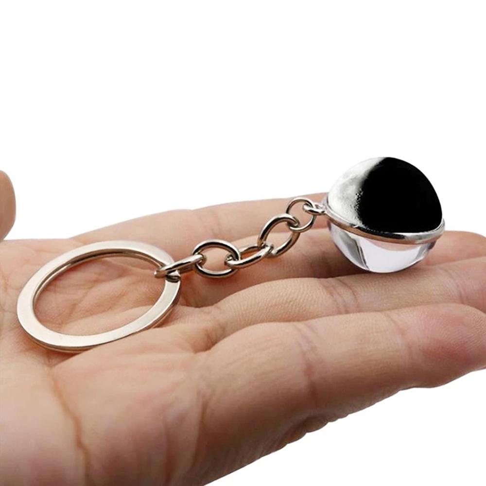 Móc Khóa Hình Quả Cầu Thủy Tinh Hai Mặt Màu Dạ Quang Hình Vũ Trụ Galaxy