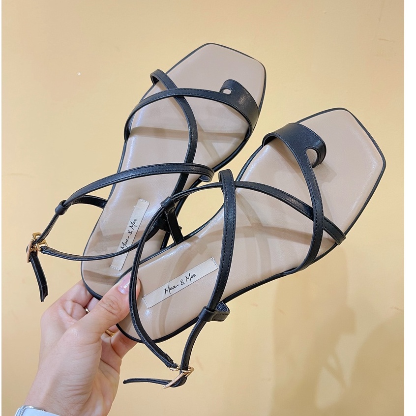 Giày Sandal nữ đế bệt Moa Moe Dây Mảnh Kẹp Êm Chân VNXK