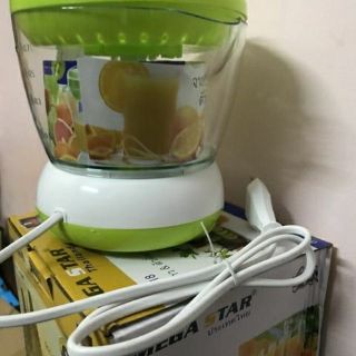 MÁY VẮT CAM THÁI LAN MEGA STAR CJ-618