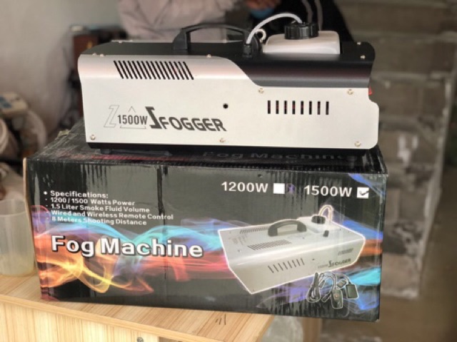 Máy khói 1500w led,máy phun khói