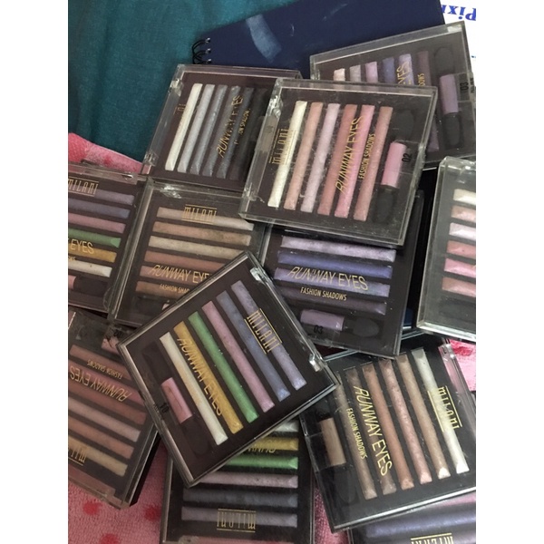 sale phấn mắt 50k
