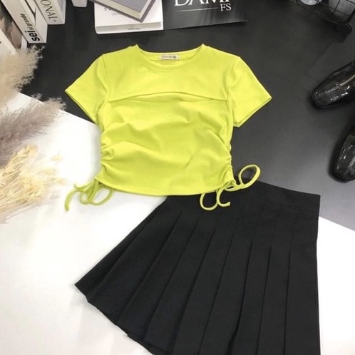 Áo Thun Kiểu Nữ Dáng Croptop Khoét Ngực Tay Ngắn Rút Dây Eo