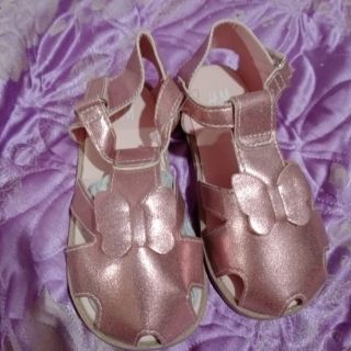 Sandal cho bé