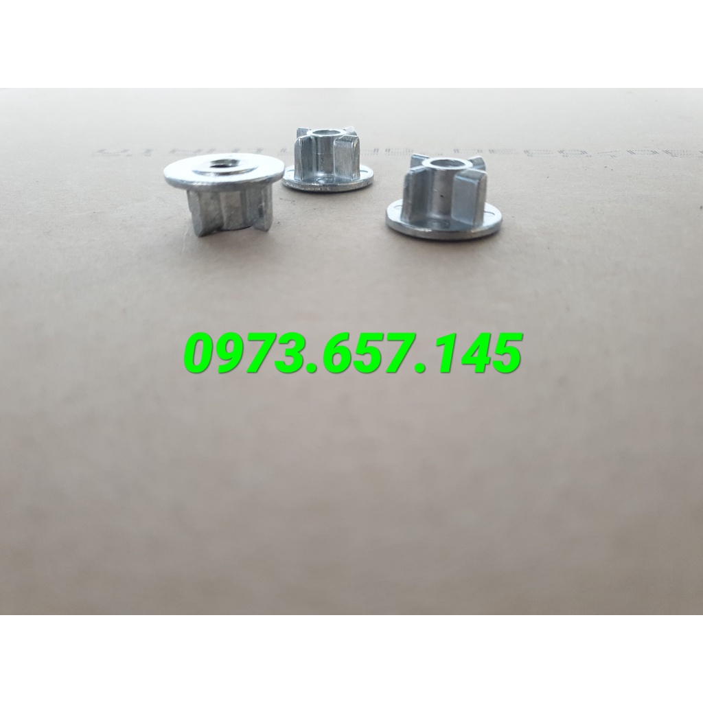 Linh kiện nấm gắn thân máy và hoa khế gắn dao 4 chấu  máy làm sữa hạt 735h, 735i