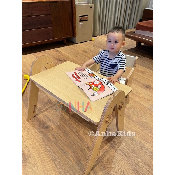 Bàn ghế montessori, bộ bàn ghế gỗ cho trẻ em 2 nấc chiều cao có thể xoay thành bảng từ tính, bảng vẽ cho bé