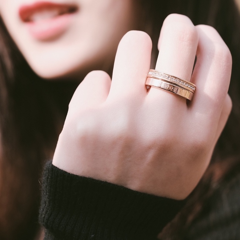 Nhẫn cặp đôi Calvin Klein Hook Crystals Ring - Nhẫn CK Authentic, thẻ tag, bill check Code