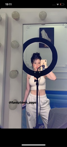 QUẦN RIBBON SCRIPT SWEATPANTS