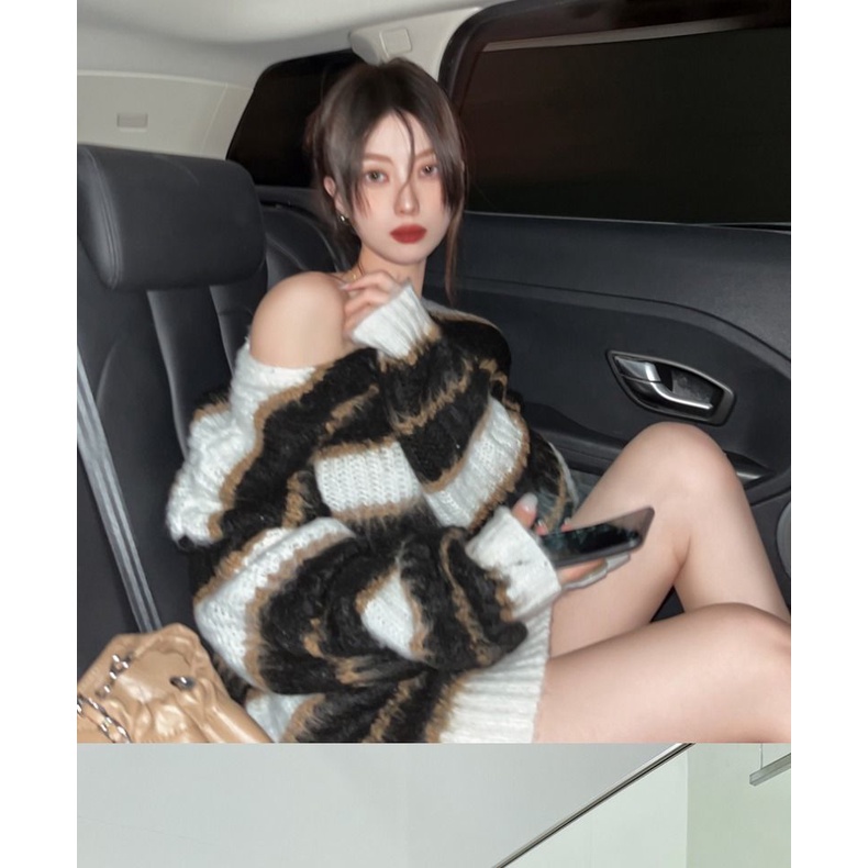 Áo sweater dáng dài họa tiết kẻ sọc màu sắc tương phản thời trang mới 2021 dành cho nữ