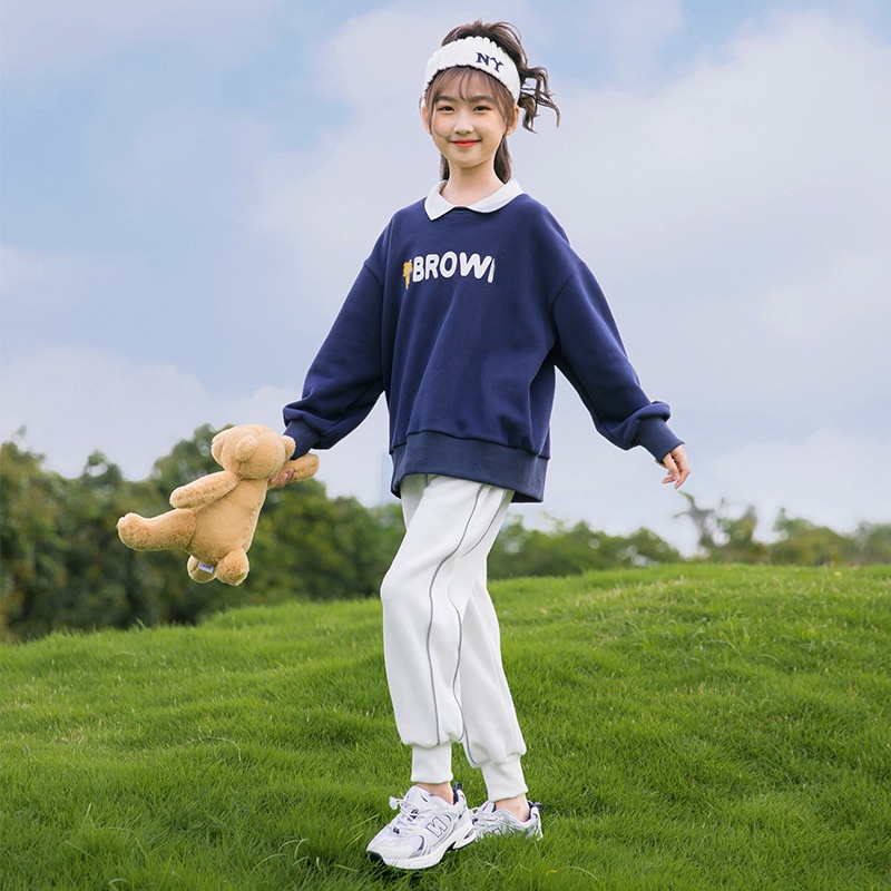 Áo nỉ thu đông dành cho bé gái 14-45kg BROWN sang chảnh cá tính, chất dày dặn,ấm áp có 3 màu lựa chọn.BROWN68