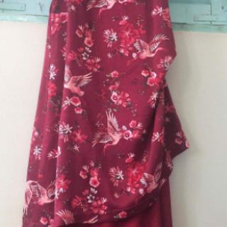 Váy lụa hạc