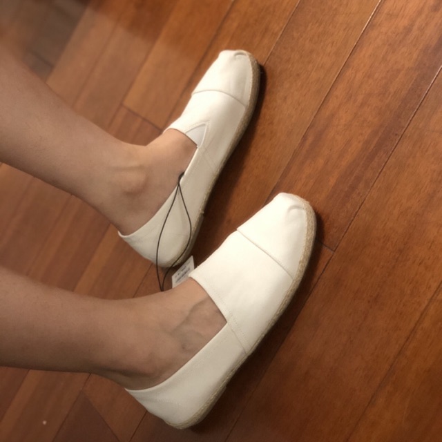 Giày GU xịn xò