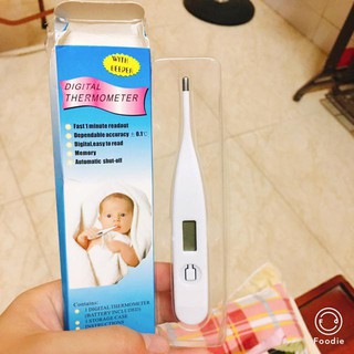 Nhiệt Kế Điện Tử Cho Bé