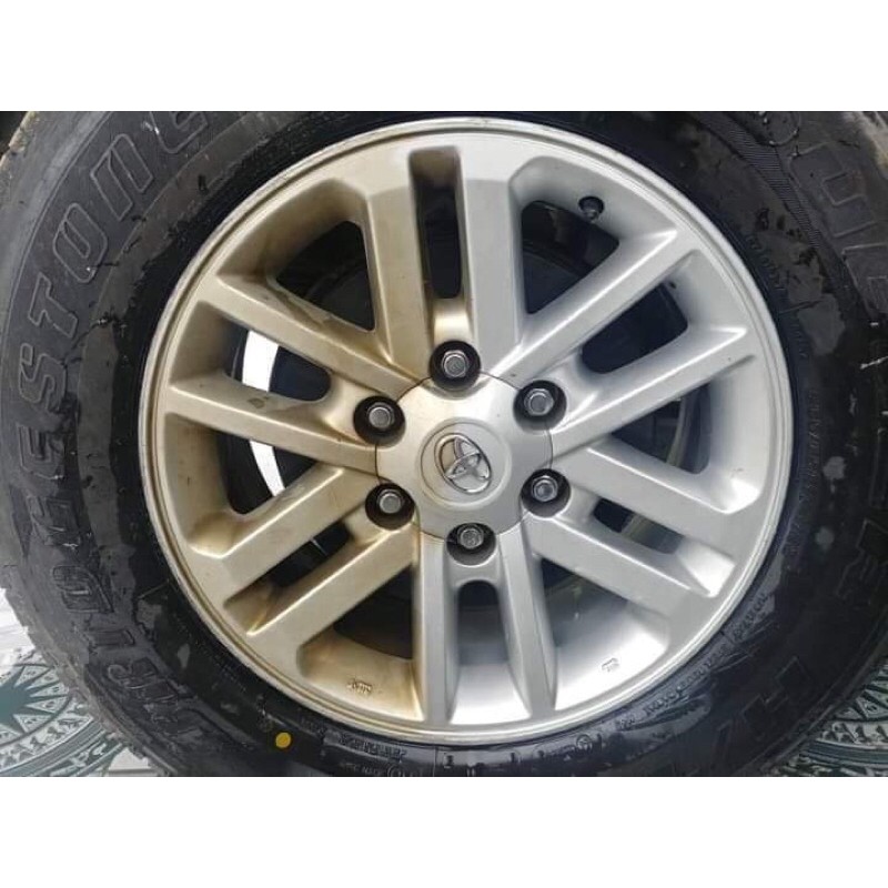 Tẩy Ố Vành Lazang ô Tô,Xe Máy- Làm Sáng Logo, Nẹp Mạ Crom.