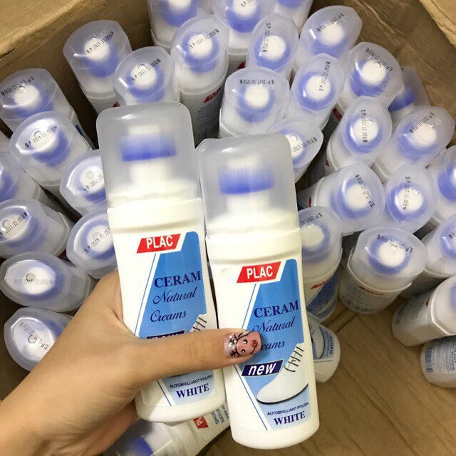Chai xịt tẩy giày dép siêu sạch