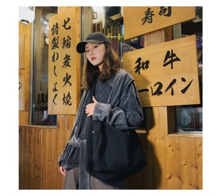 Túi Vải Canvas Đeo Chéo Oversize