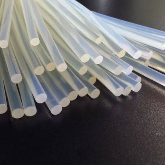 1 cây keo nến dùng cho súng bắn keo silicol lớn/ nhỏ