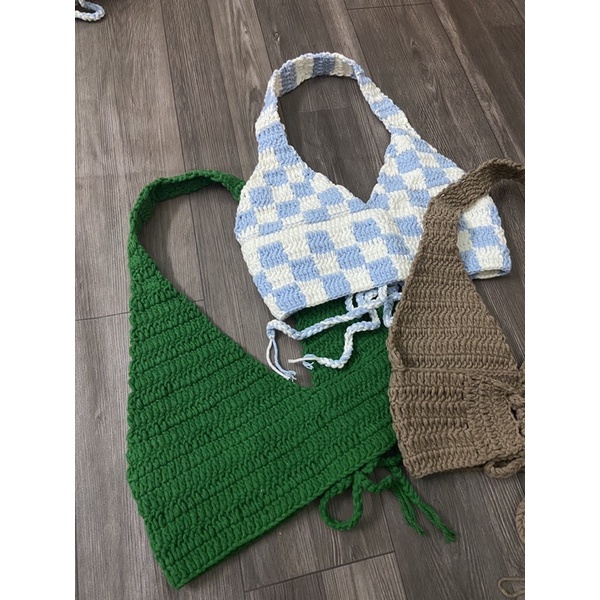 Áo len choàng cổ