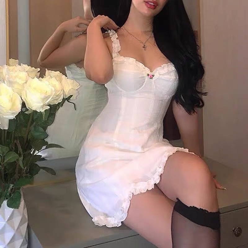 Áo/Váy Hai Dây Xoắn Biên Trắng Croptop Hoa Hồng Xinh Xắn