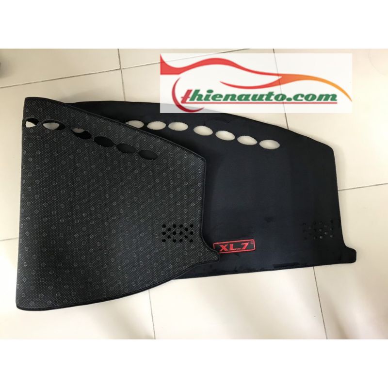 Thảm taplo nhung Suzuki XL7