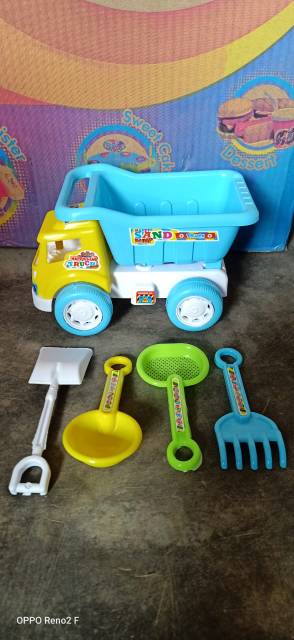 Mô hình xe hơi đồ chơi Lp 2 HAPPY SAND TRUCK DUMP TRUCK SAND PLUS LP2