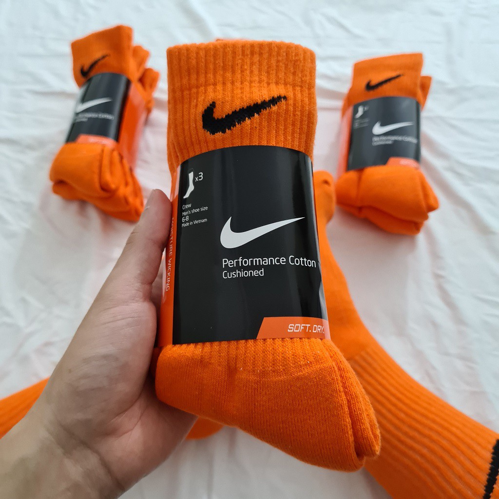 Pack 3 đôi tất thể thao Nike cao cổ màu Cam Mã 1 - Free ship + Quà tặng Loved socks by TatsTats.vn