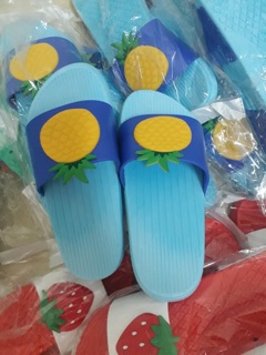 Dép hoa quả thần thánh