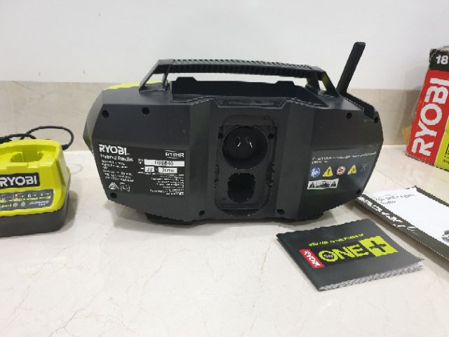 Loa bluetooth Ryobi 18v
