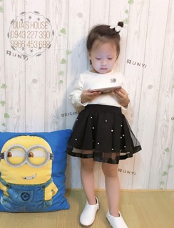 Set áo len + chân váy đính ngọc trai