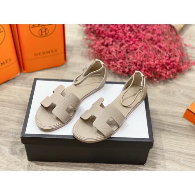 Sale Chính Hãng ❤️ Real | Chuẩn | Sandal hm đế bệt super sale fullbox bill túi giấy . ! . . ! . * hot 🌺 neww * ! %