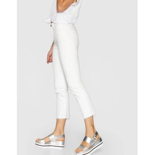 Quần jeans Stradivarius Vintage straight fit super high waist