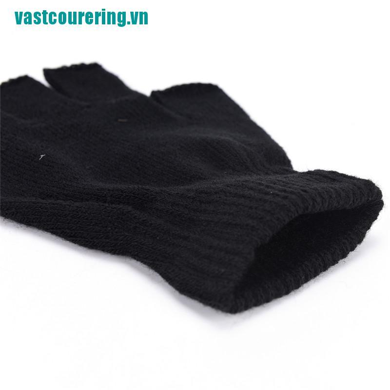 Vội vã☌Găng Tay Len Hở Ngón Màu Đen Cho Nam