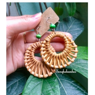 KHUYÊN TAI MÂY TRE ĐAN HÌNH TRÒN QUẠT