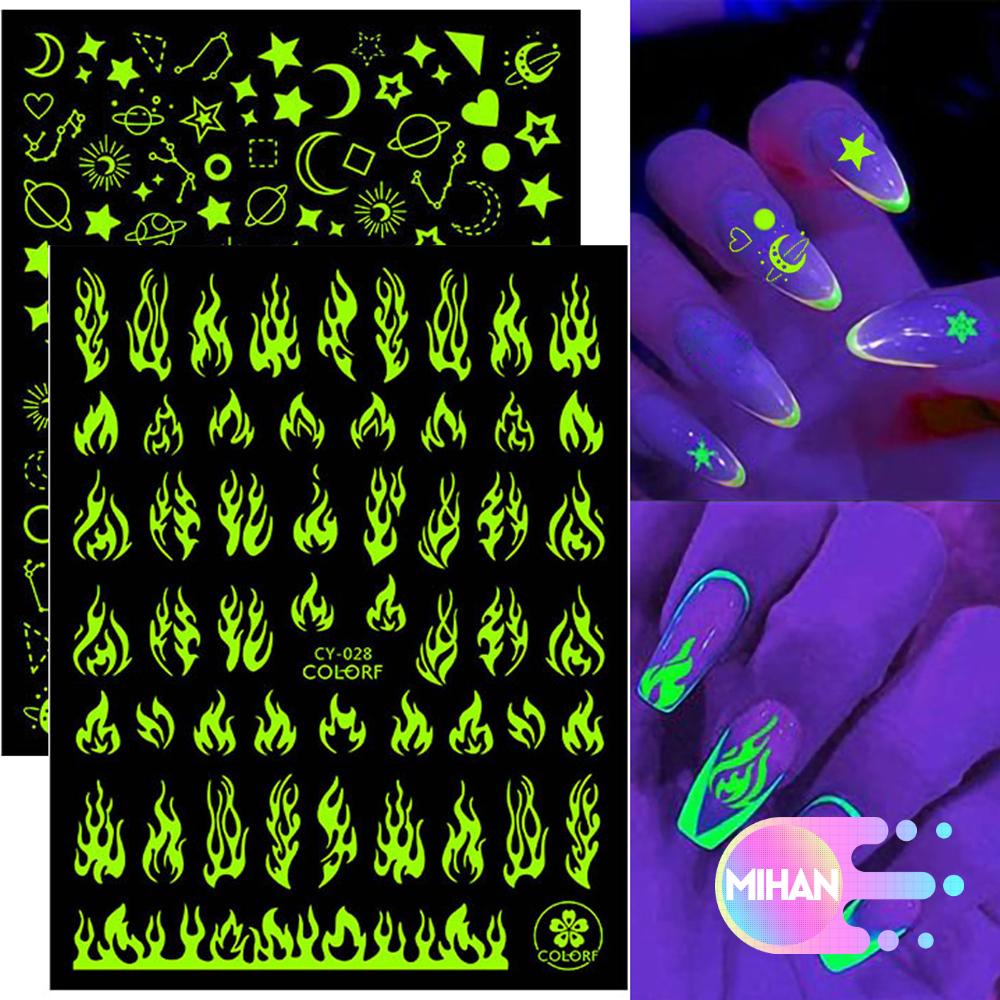 [Hàng mới về] Hình dán móng tay phát quang 3d nhiều họa tiết