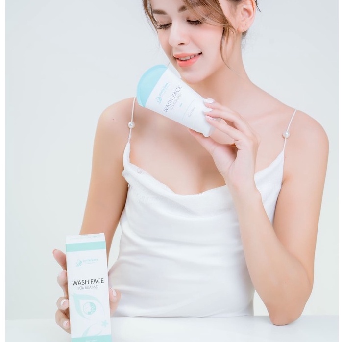 Sữa Rửa Mặt Wash Face QUYÊN LARA Dùng Cho Mọi Loại Da GIúp Sạch Da,Ngăn Ngừa Mụn Duy Trì Độ Ẩm Tự Nhiên Cho Da 100ml