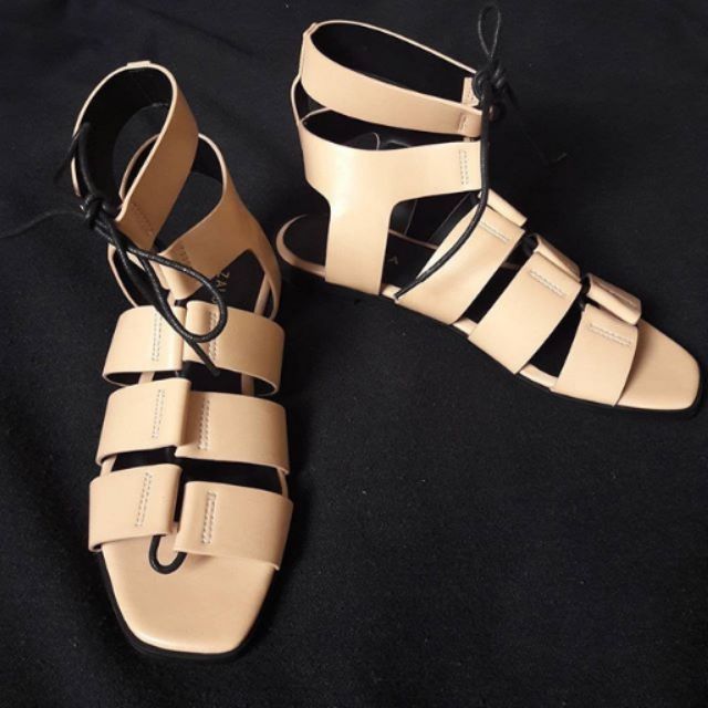 Sandal chiến binh