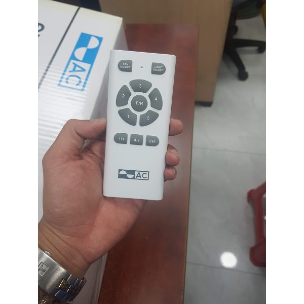 Quạt trần 5 cánh ACF03D665 Điều khiển Remote, Hiệu AC (Bảo hành chính hãng)