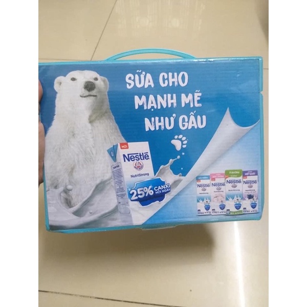 Bộ sáp tô màu hkm Nestle 68 chi tiết cho bé