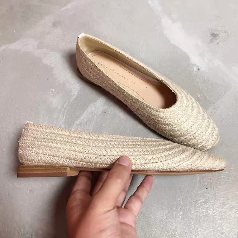 Giày bệt cói Zara