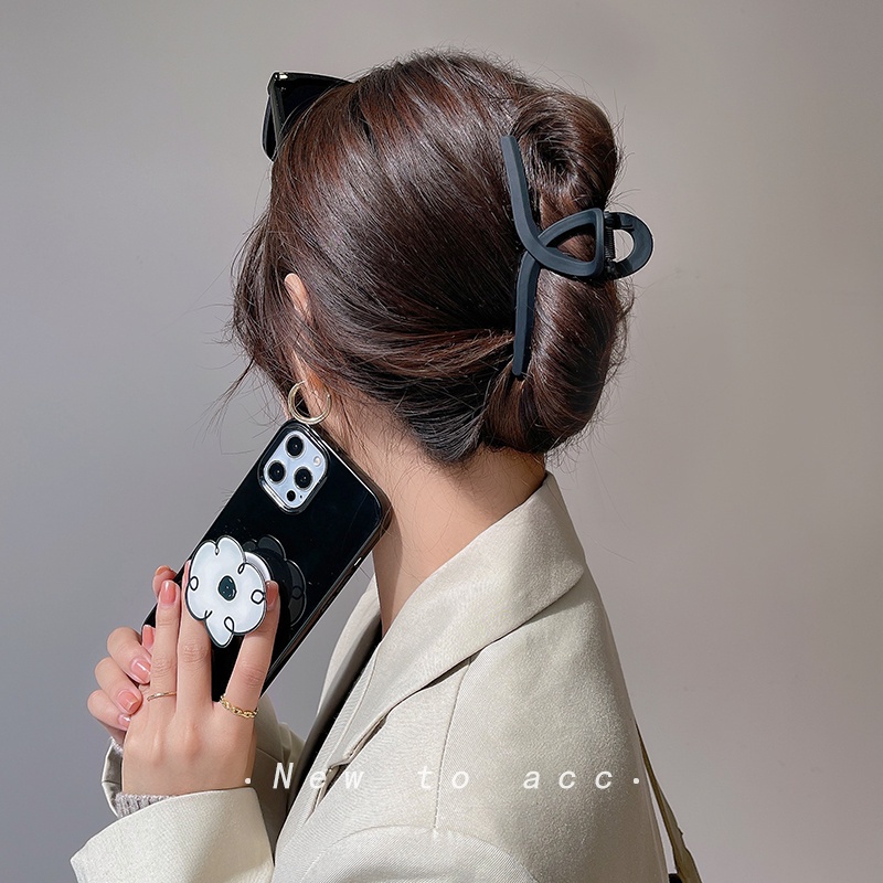 Kẹp tóc răng cá mập xinh xắn dành cho nữ