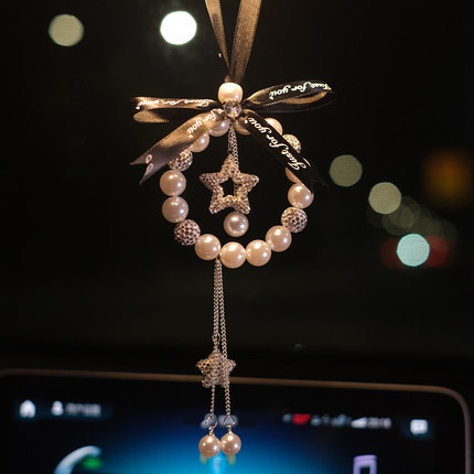 Dây treo trang trí gương chiếu hậu xe hơi đính ngọc trai cao cấp sáng tạo