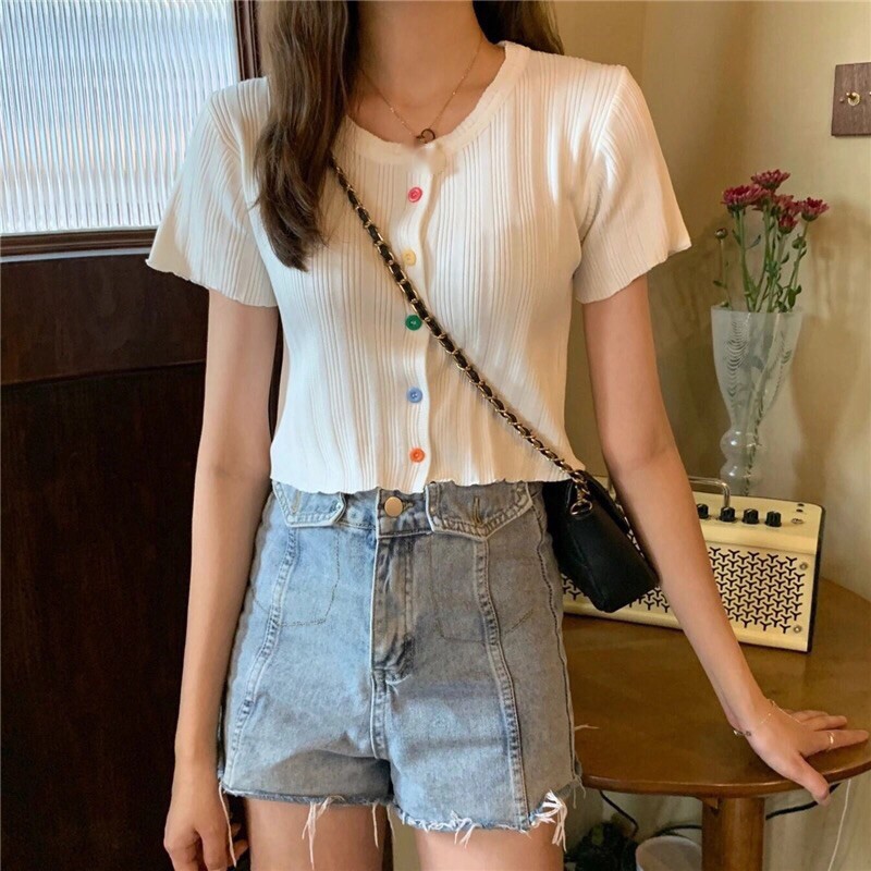 Áo Croptop Ulzzang trơn body cuốn biên đính cúc màu