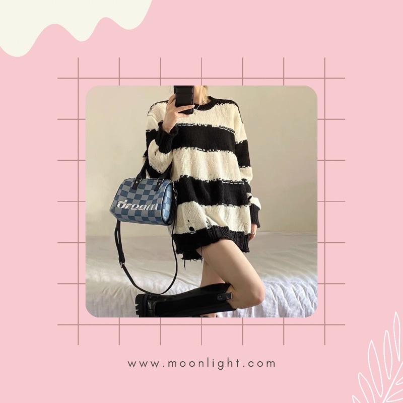 Áo len kẻ đen trắng hoạ tiết rách ulzzang