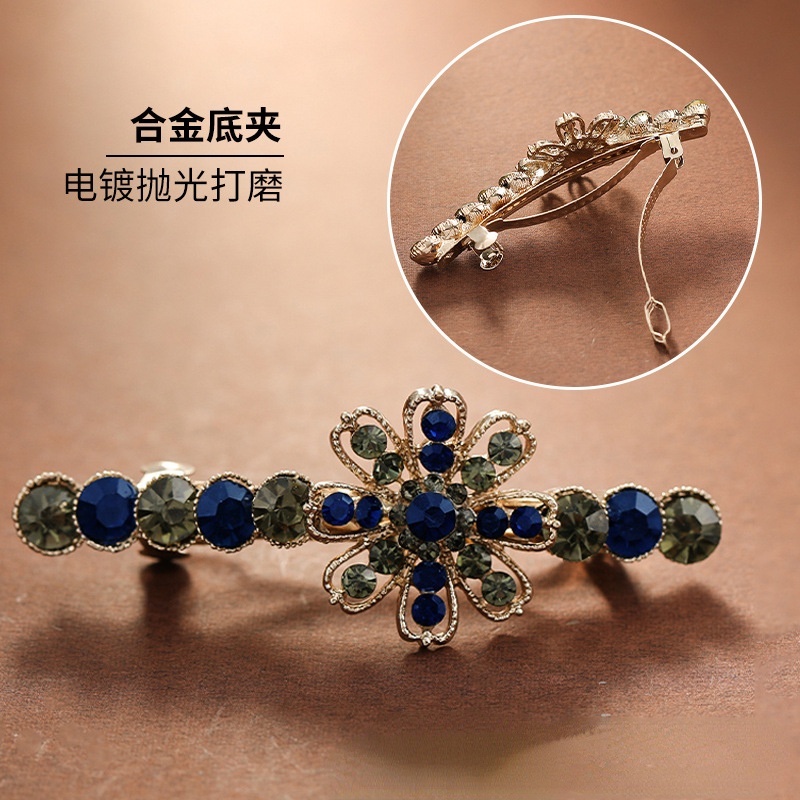 Kẹp Tóc Nửa Hình Bướm Đính Ngọc Trai