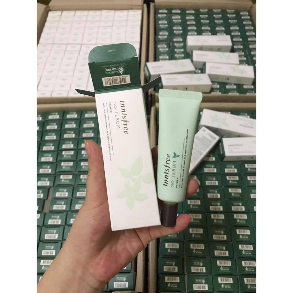 Kem lót kiềm dầu innisfree